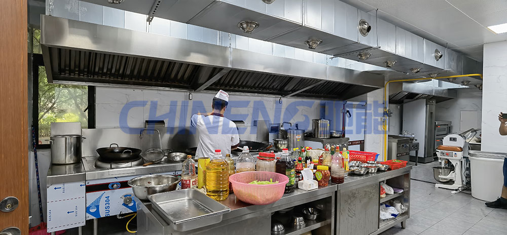 定制學(xué)校食堂廚房案例